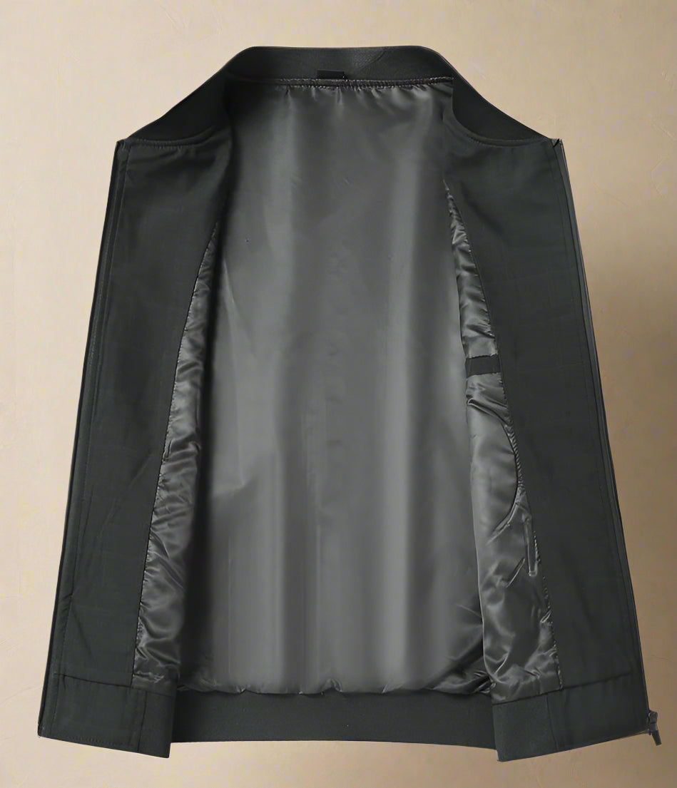 Lucani Bomber