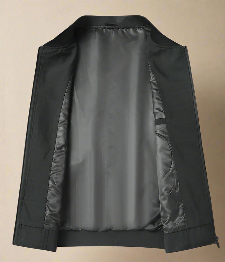 Lucani Bomber