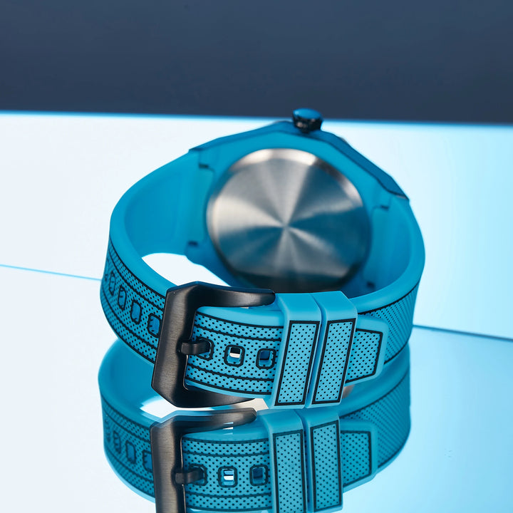 Hypergraphic Watch