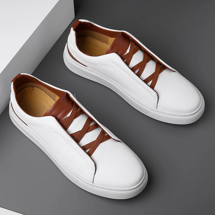 Carron Crest Leather Sneaker